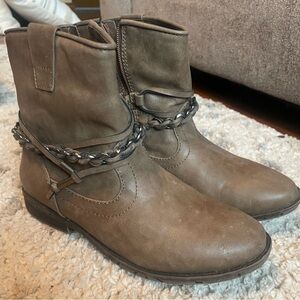 Sugar Texora Ankle Boots with Chain Wrap Detail